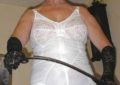 Maitresse fesseuse et cérébral pour jeune amant à l'écoute